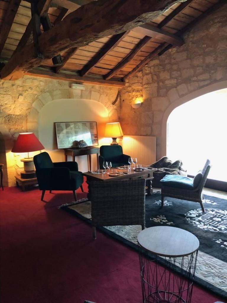Chateau De La Vieille Chapelle Lugon et l’Ile du Carney Exteriér fotografie