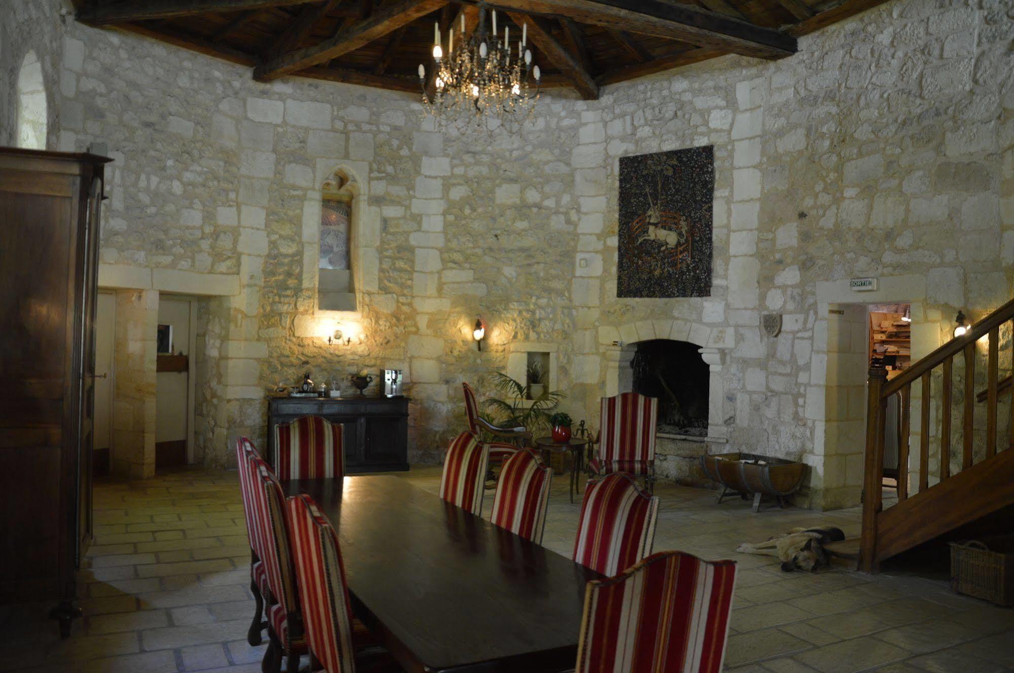 Chateau De La Vieille Chapelle Lugon et l’Ile du Carney Exteriér fotografie